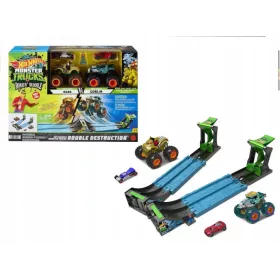    Hot Wheels Monster Trucks Roarin' Ru Matchboxle Комплект