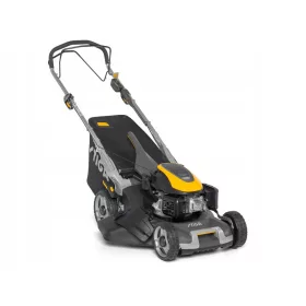    Бензинова косачка Stiga с кош, капацитет 196 cm³. кош 70л, ширина на косене 48см