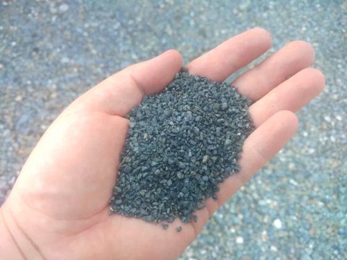  БАЗАЛТОВ ПЪЛНЕЖ ЗА ФУГИРАЩА СЪСТОЯНИЕ ЗА КУБИЧНИ ПЛОЩАДИ 1-3 mm 25kg