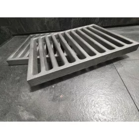  Чугунена решетка 35см на 26см