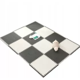    ГОЛЯМА ПОДЛОЖКА ОТ ПЯНА 240x180x2.5 ПЪЗЕЛ 12 ЕЛЕМЕНТА