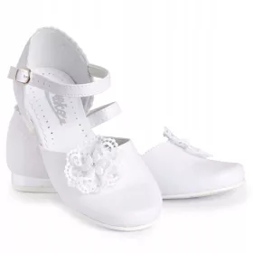    Обувки за причастие Miko номер 31 за момиче