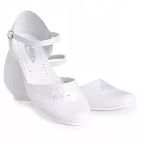    Обувки за причастие Miko номер 30 за момиче