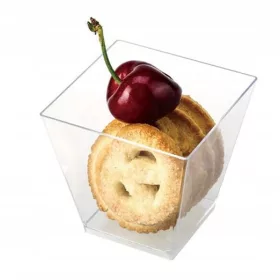   Съдове за еднократна употреба - Големи трапецовидни пластмасови чаши 210 мл/25 бр