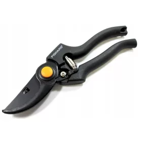  Градинска ножица - СЕКАТОР FISKARS SMARTFIT FiberComp 1024713
