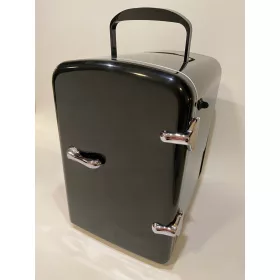   ETC 4 Kitchenmaster хладилник за мляко със слотове