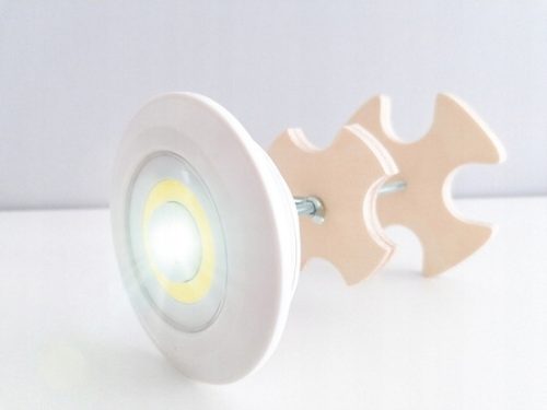 ДЪРВЕН СТАБИЛИЗАТОР ЗА ПАЛАТКИ WIGWAM LED TIPI