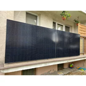   Балконска фотоволтаична инсталация 405 W с мониторинг на добива