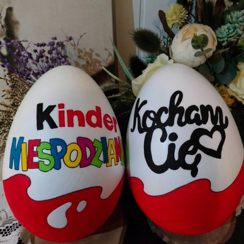  Яйце Kinder Surprise XXL Подарък за Свети Валентин за нея За него