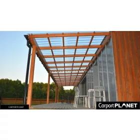   Панели Fastlock Uni, изработени от твърд поликарбонат Icopal