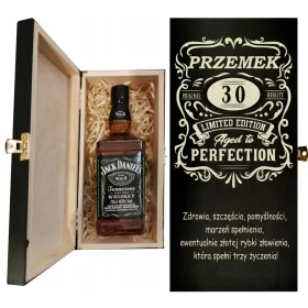    ПОДАРЪК ЗА РОЖДЕН ДЕН 18 20 30 40 50 КУТИЯ ЗА УИСКИ JACK DANIELS