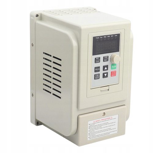 Монофазен инвертор 2,2 kW 12 A