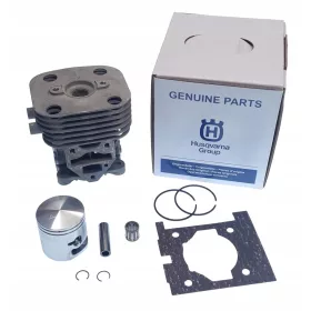    ЦИЛИНДЪР + БУТАЛО HUSQVARNA 525RX 525 HE3 HE4 323P4S 323P5 ОРИГИНАЛ HUSQVARNA