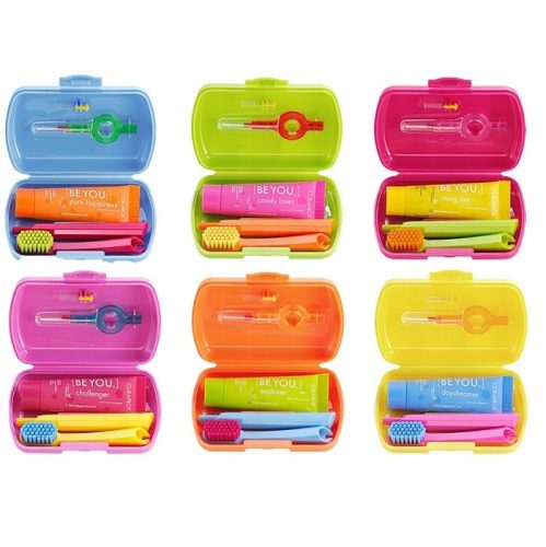  CURAPROX Travel Set: 3 четки за зъби + паста за зъби
