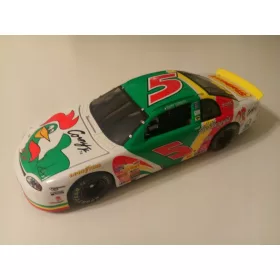    REVELL 1998 ТЕРИ ЛАБОНТЕ #5 CHEVY MONTE CARLO KELLOGG'S CORNY NASCAR 1:18