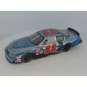 ЕКШЪН 2005 TONY STEWART #33 CHEVY NASCAR 1:24