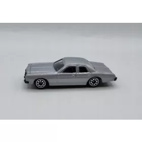    модел, сребрист 1976 г. Dodge Coronet Custom 7.3 см