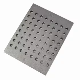    Чугунена решетка за камина за печка Камина с конусовидни отвори, масивна, изработена по мярка