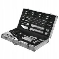 Комплект прибори за скара