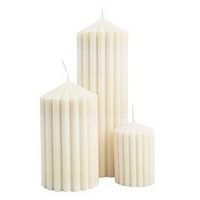 Свещи и аксесоари